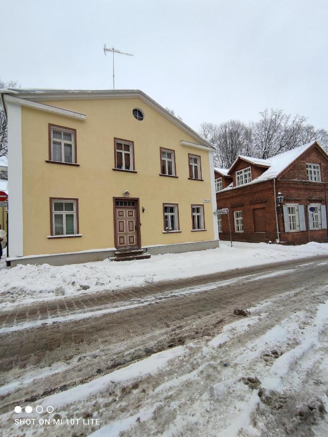 Vallikraavi Apartment Tartu Exterior photo